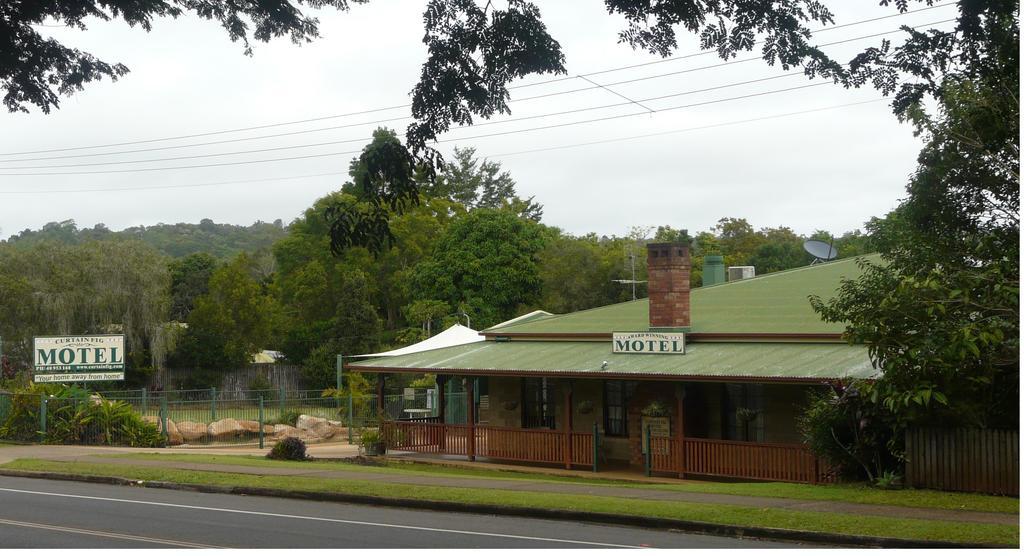 Curtain Fig Motel Yungaburra Buitenkant foto